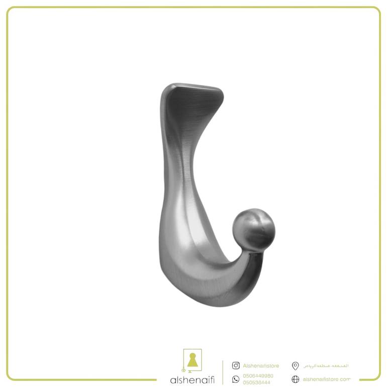 علاق ملابس فضي