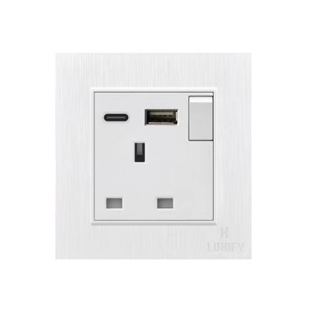 فيش 13 امبير مع LUXIFY USB TYPE C ابيض