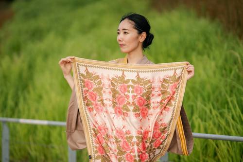 Japan scarf