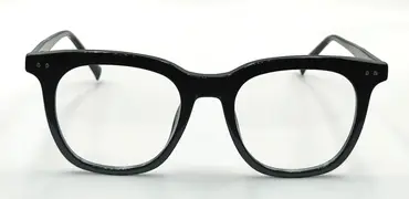 IQ-TR7109 / نظارة-طبية-اطار كامل- من البلاستيكة -للنساء