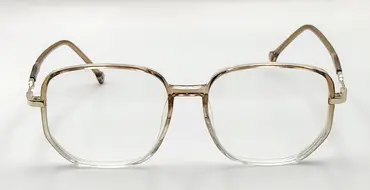 IQ-50110 / نظارة-طبية-اطار كامل- بلاستيكية -للنساء