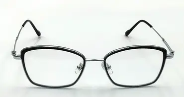 IQ-41068 / نظارة- طبية-معدنية-اطار كامل-للنساء