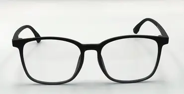 IQ-27008 / نظارة-طبية-اطار كامل- من البلاستيكة - للجنسين