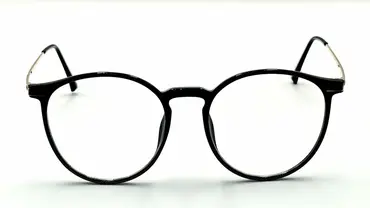 IQ-8971 / نظارة-بلاستيكية اطار كامل- للنساء