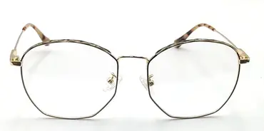 IQ-4000001 / نظارة-طبية-اطار كامل- معدنية -للنساء