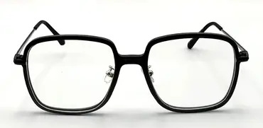 IQ-7497 / نظارة-طبية-اطار كامل- بلاستيكية -للنساء