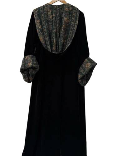 Winter abayas 