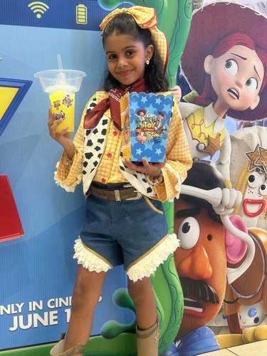 Toy Story للبنات