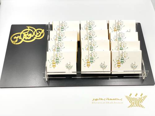 توزيعات العيد 12علبة مع ستاند