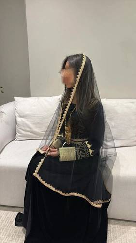 جلابيه تراثيه مع بشت  - اسود - S