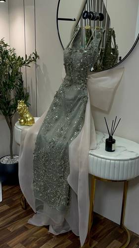 فستان سهره مورد بذيل  - S