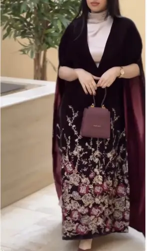 جلابيه قطعتين مخمل  - S - عودي 