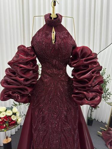 فستان سهره خرز بأكمام منفوخة  - S