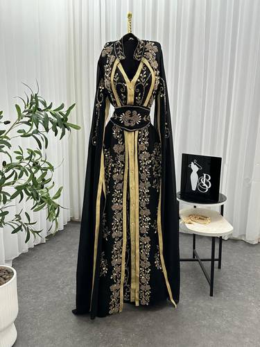 قفطان مغربي فخم  - S