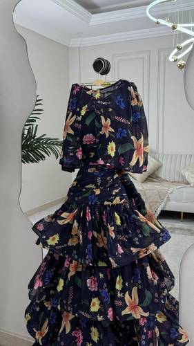 فستان مشجر طبقات  - اسود - 2XL
