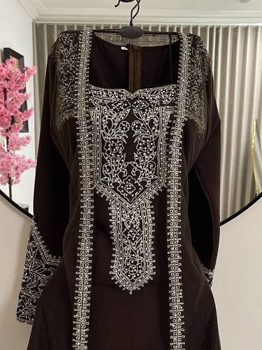 جلابيه مطرزه  قطعتين  - 2XL - اسود