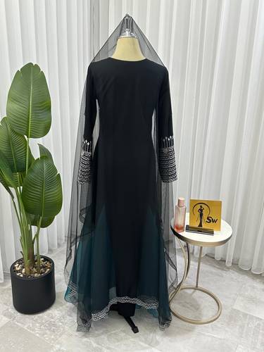 جلابيه عسيريه مع الطرحه  - اسود - 3XL
