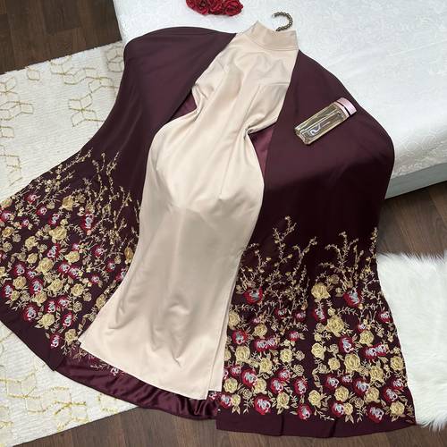 جلابيه مطرزه قطعتين فخمه - 3XL - عودي 