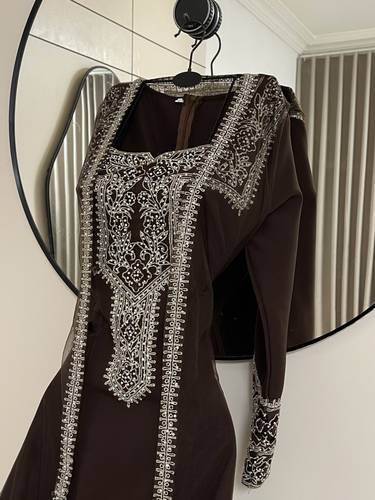 جلابيه مطرزه  قطعتين  - 2XL - اسود