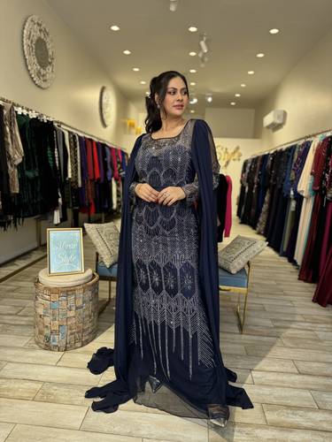   فستان سهره فاخر مع تل مشغول كامل  BALERINA  شال على الاكمام  كحلي غامق 