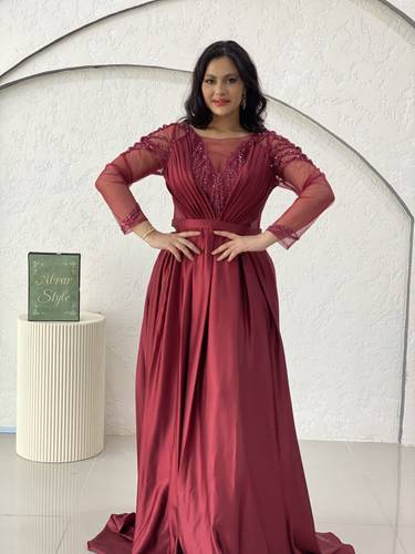فستان سهرة عنابي وتل وشك ماركة MODA POINT 