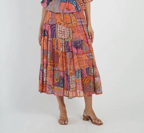 تنورة DERHY الفرنسية– تنورة DESIREE (ألوان: برتقالي / كاكي) بوهو صيفية بطبعات Patchwork
