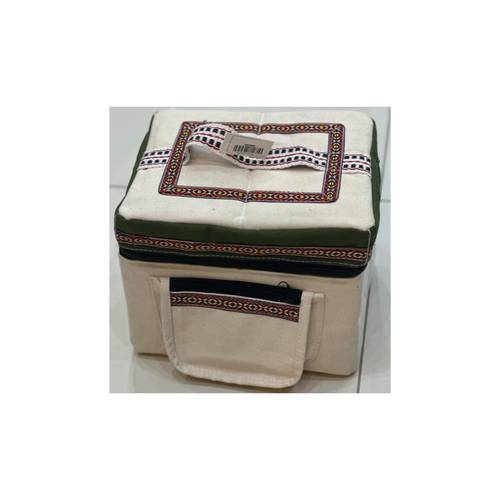 عزبه نص دائري ابيض منقش  S