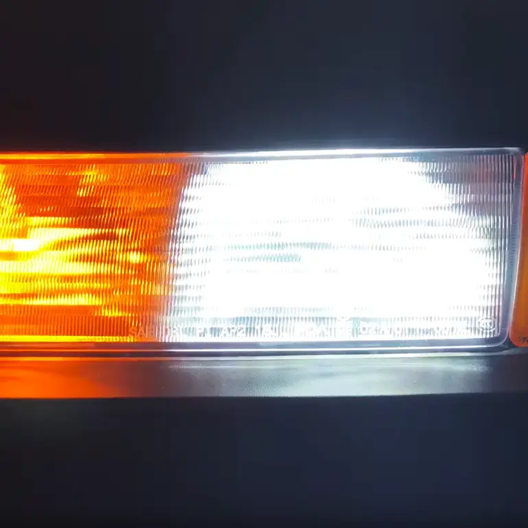 لمبة إشارة الإنعطاف الأمامية DRL LED (جيب رانجلر/جلاديتور صحارى/روبيكون-Jeep Wrangler Sahara/Rubicon) من أوراكل (مفرد)