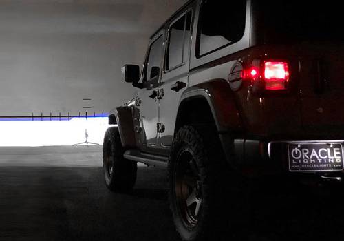 مصابيح أمامية Bi-LED من أوراكل (جيب رانجلر/جلاديتور-Jeep Wrangler JL/Gladiator JT)