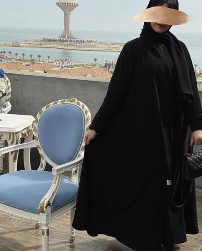 عباية شك ورد