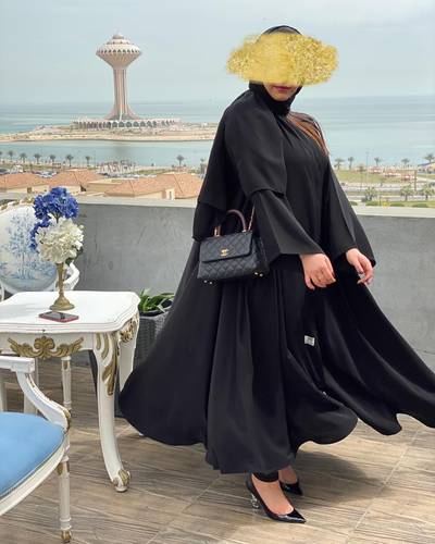 عباية سادة