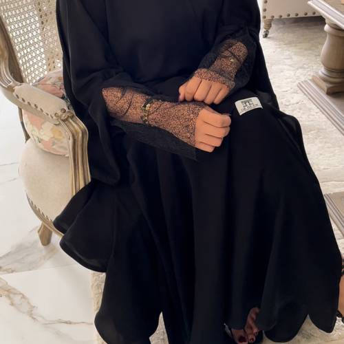 كلوش ساده مع كم داخلي دانتيل