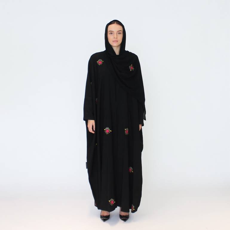 كريب مغسول مع تطريز يدوي