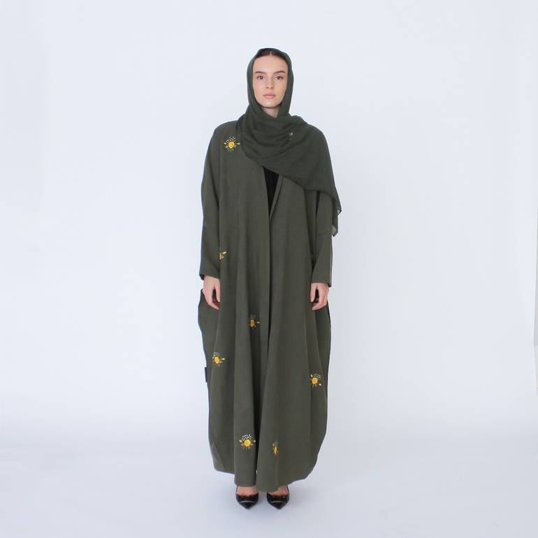 كريب مغسول مع تطريز