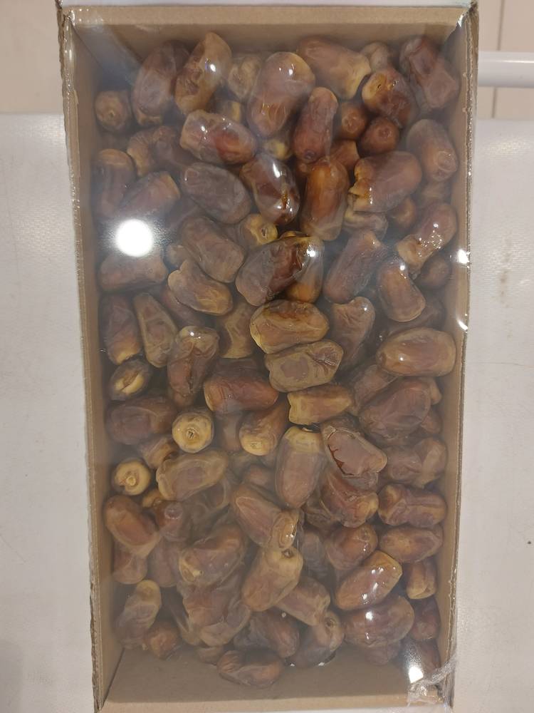 تمر برني العيص فاخر (1 كليو) 