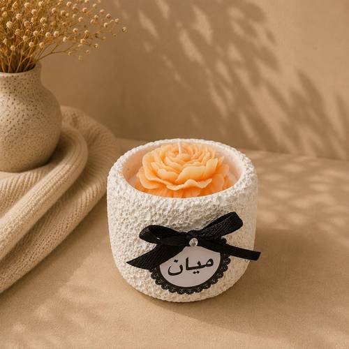 شمعة وردة حيار المعطرة
