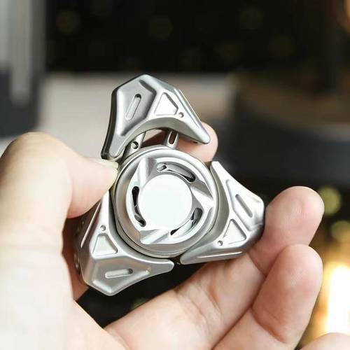 Open armor spinner