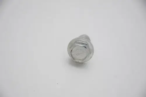 صرة زيت مكينة باجيرو2001الي 2020 جميع الاحجام بنزين+باجيرو سبورت