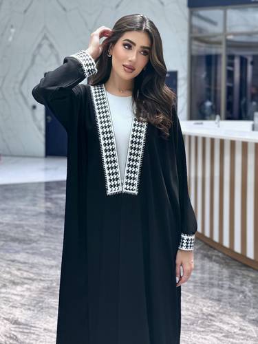 Checkered abaya 