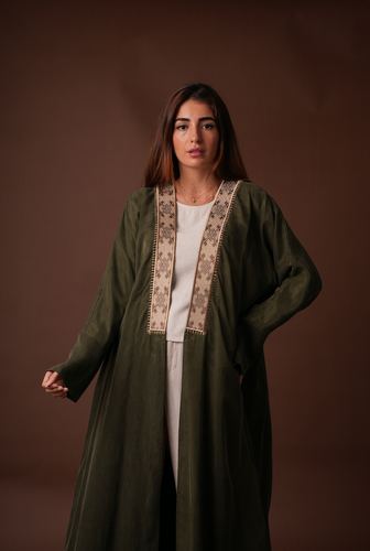  Washed olive with beige embroidery 