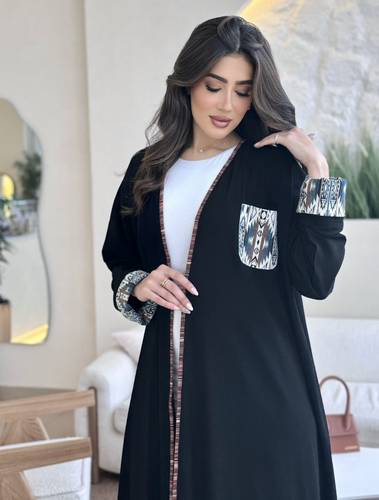 Black with printed sleeve 