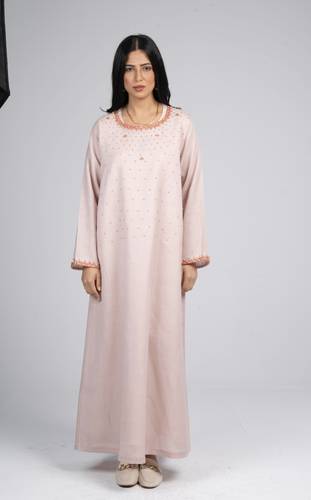     Pink thobe with beads