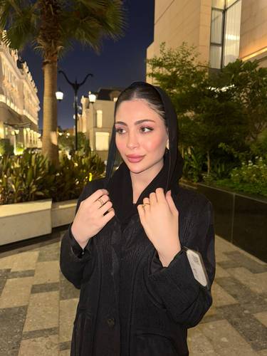 بلايزر سكنتشر ناف ديزاين بقصات مختلفة وراقية أسود