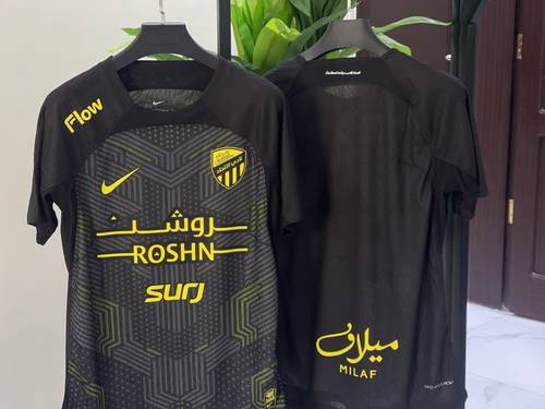 تشيرت 24-25 للاعبين العميد 