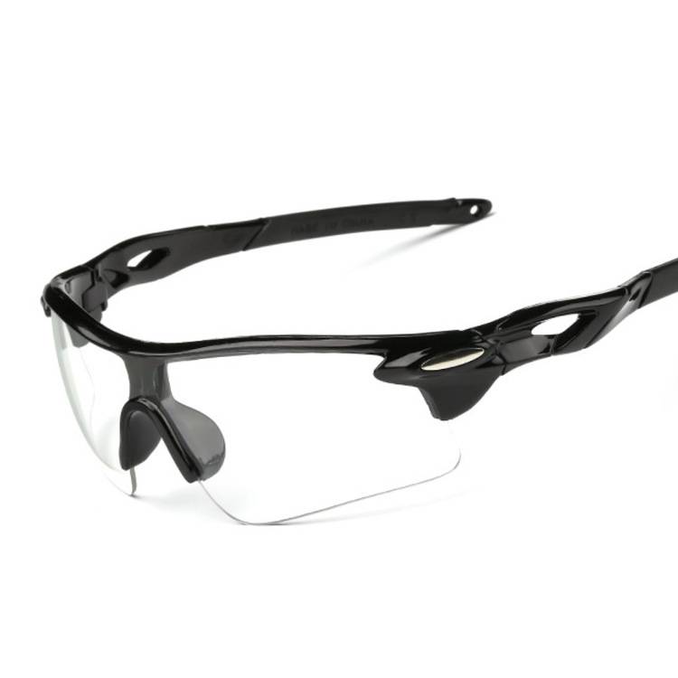 نظارة حماية شفافة