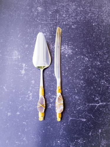 Set of cake server with agate