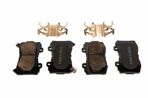 GM 171-1153 Disc Brake Pad Set For 15-20 Canyon Colorado