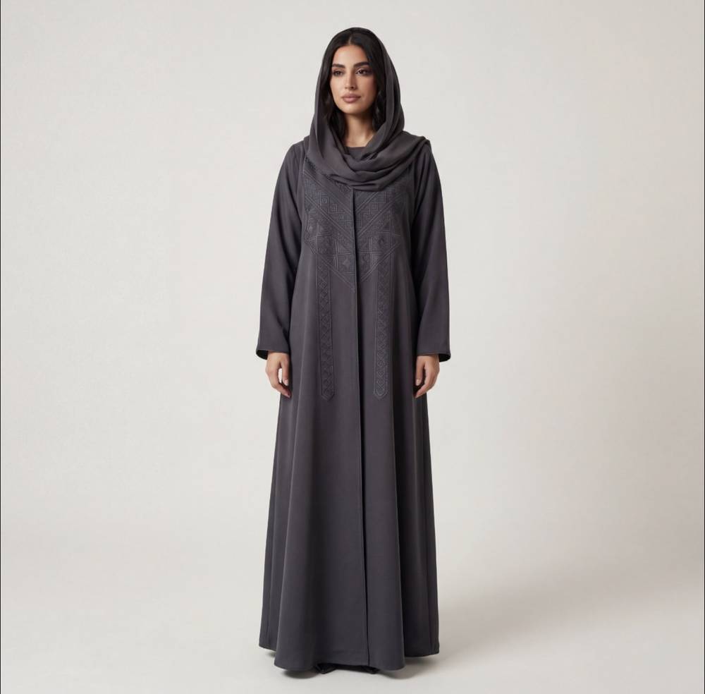 عباية مطرزه مع طرحه