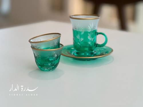 طقم  النخلة حفر / أخضر