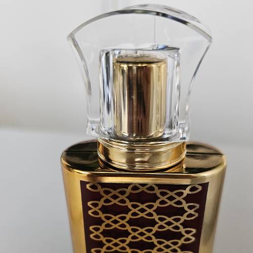 بخاخ دهن العود